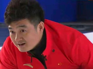 中国冰壶男队勇夺米兰冬奥入场券