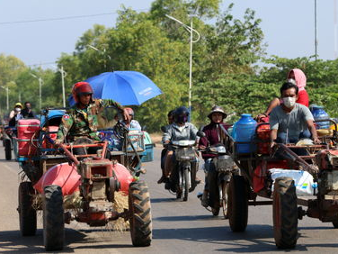 泰柬13条战线冲突：战火纷飞的历史瞬间